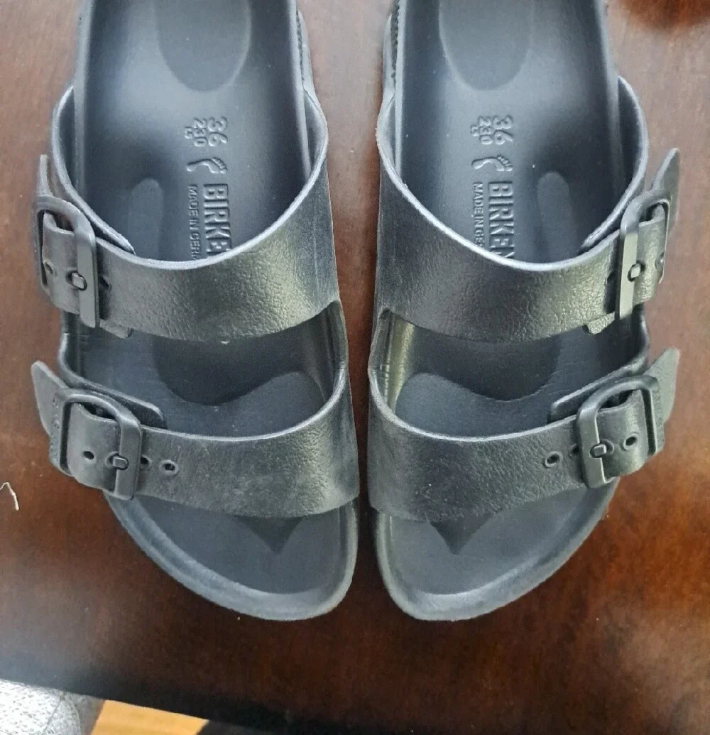 Birkenstock Black Dual-Buckle Slide Sandals Girl's 36